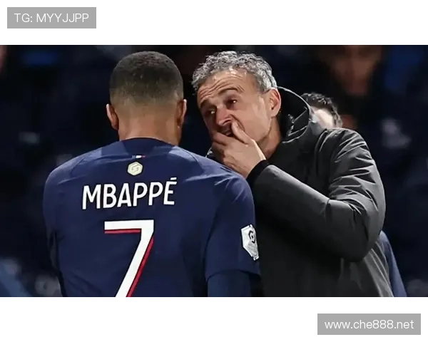 巴黎进攻端重构影响球队表现,姆巴佩离开后体系阶段性调整成效如何 巴黎进攻端重构影响球队表现,姆巴佩离开后体系阶段性调整成效如何