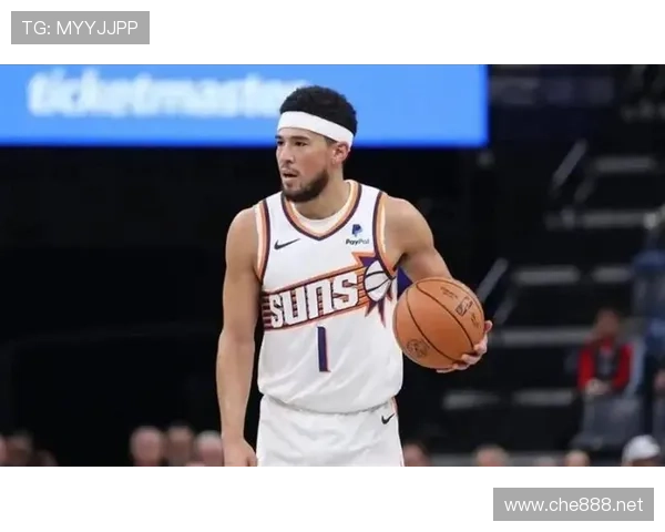 德文·布克挡拆提升得分效率，拉开与其他得分手差距