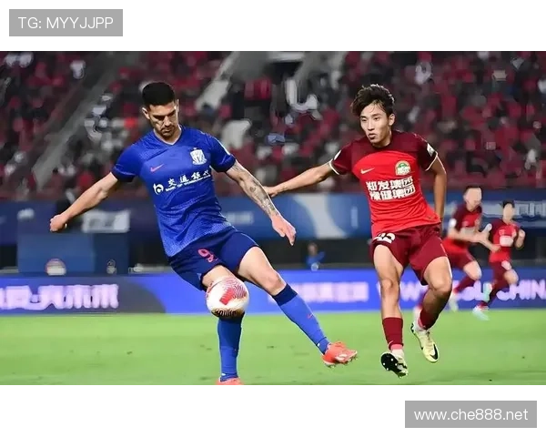 申花进攻过度依赖单点，选择匮乏问题逐步反映在比赛走势中